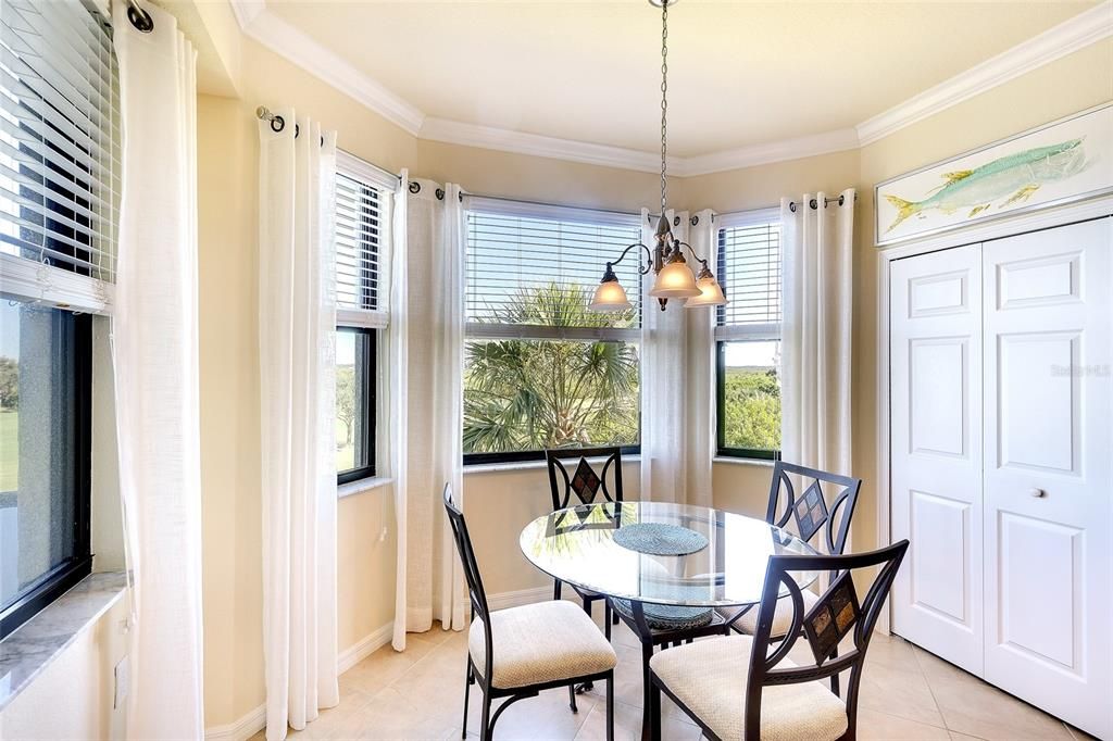 Activo con contrato: $264,900 (2 camas, 2 baños, 1232 Pies cuadrados)