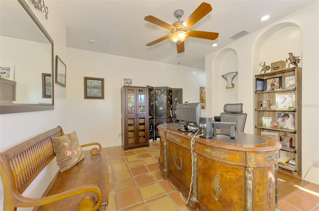 For Sale: $1,148,000 (4 beds, 4 baths, 4210 Square Feet)