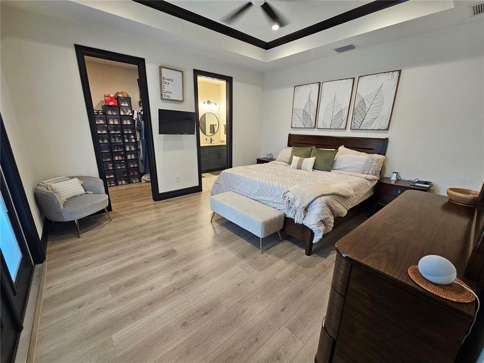 Active With Contract: $599,000 (3 beds, 2 baths, 1716 Square Feet)