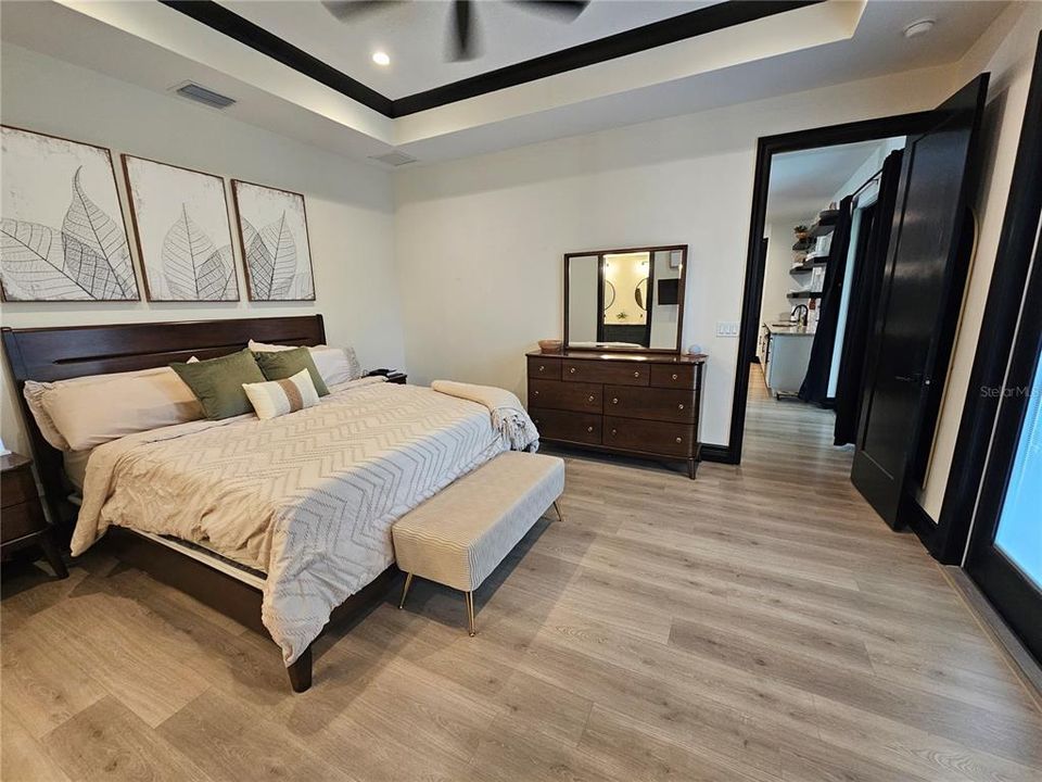 Active With Contract: $599,000 (3 beds, 2 baths, 1716 Square Feet)