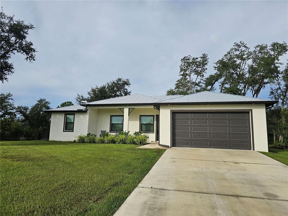 Active With Contract: $599,000 (3 beds, 2 baths, 1716 Square Feet)