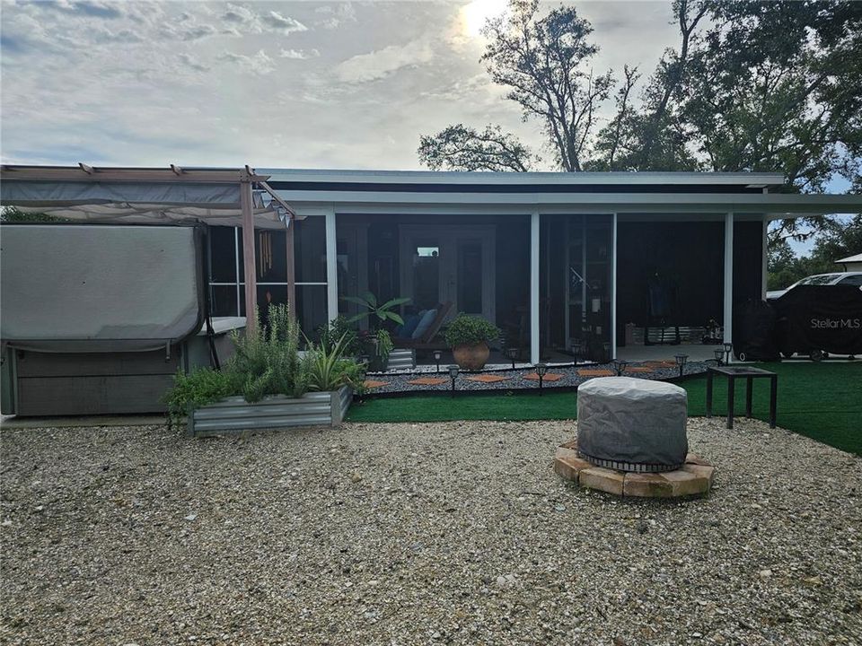 Active With Contract: $599,000 (3 beds, 2 baths, 1716 Square Feet)