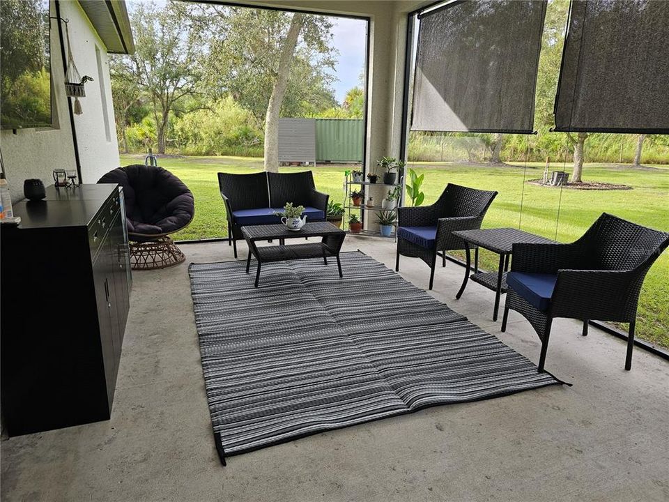 Active With Contract: $599,000 (3 beds, 2 baths, 1716 Square Feet)