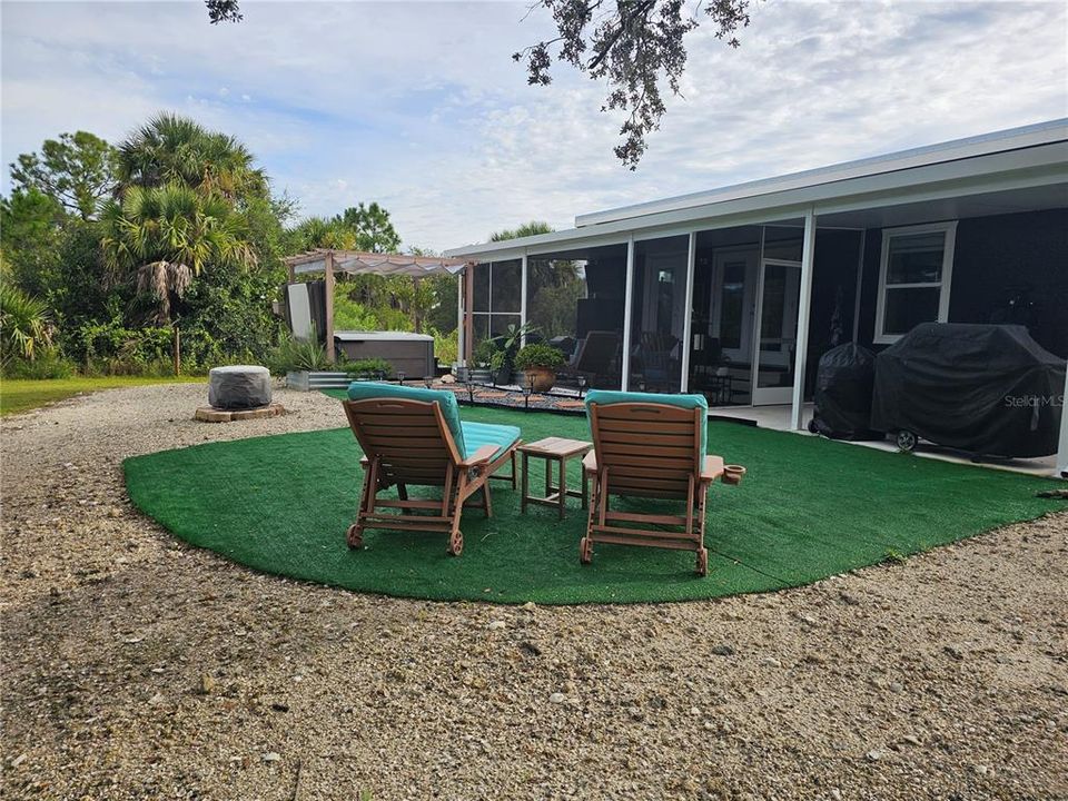 Active With Contract: $599,000 (3 beds, 2 baths, 1716 Square Feet)