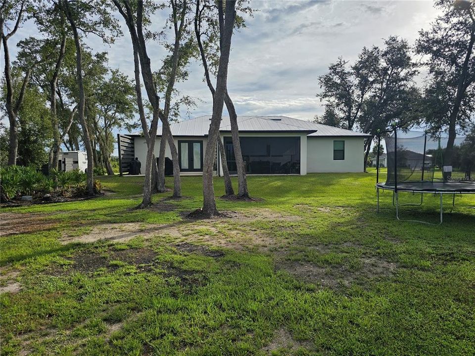 Active With Contract: $599,000 (3 beds, 2 baths, 1716 Square Feet)