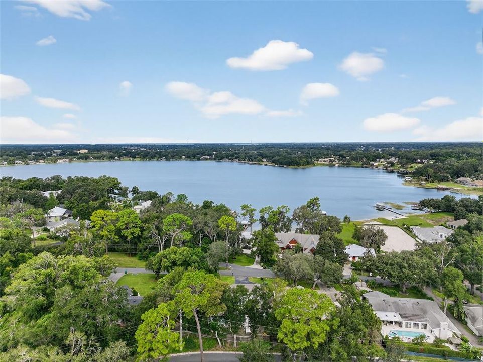 На продажу: $620,000 (3 спален, 2 ванн, 1911 Квадратных фут)