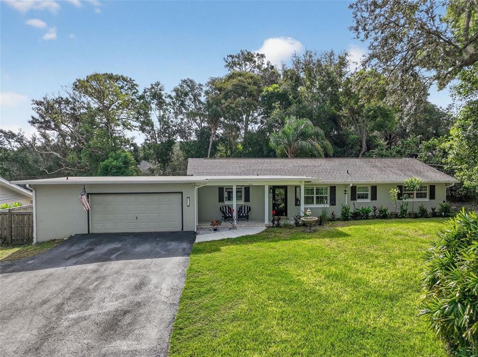 На продажу: $620,000 (3 спален, 2 ванн, 1911 Квадратных фут)