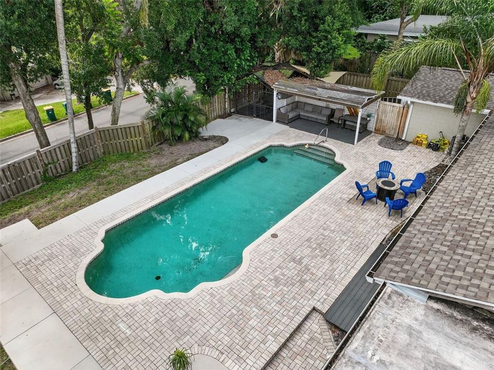 На продажу: $620,000 (3 спален, 2 ванн, 1911 Квадратных фут)