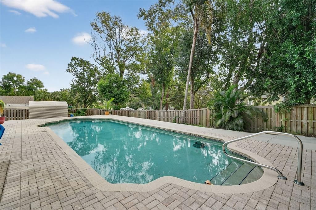 На продажу: $620,000 (3 спален, 2 ванн, 1911 Квадратных фут)