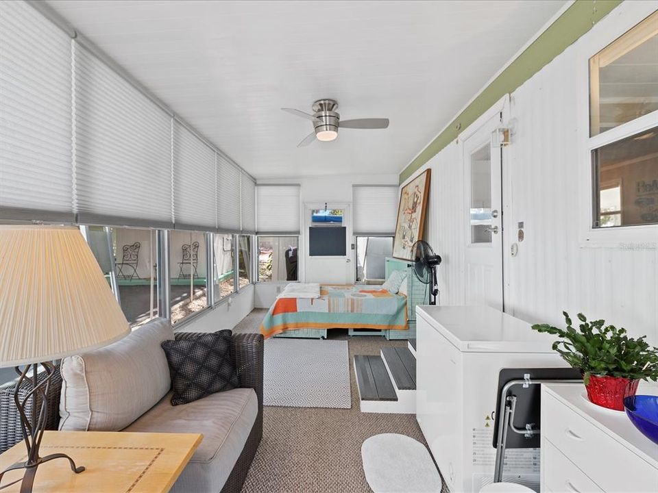 En Venta: $114,900 (2 camas, 1 baños, 831 Pies cuadrados)