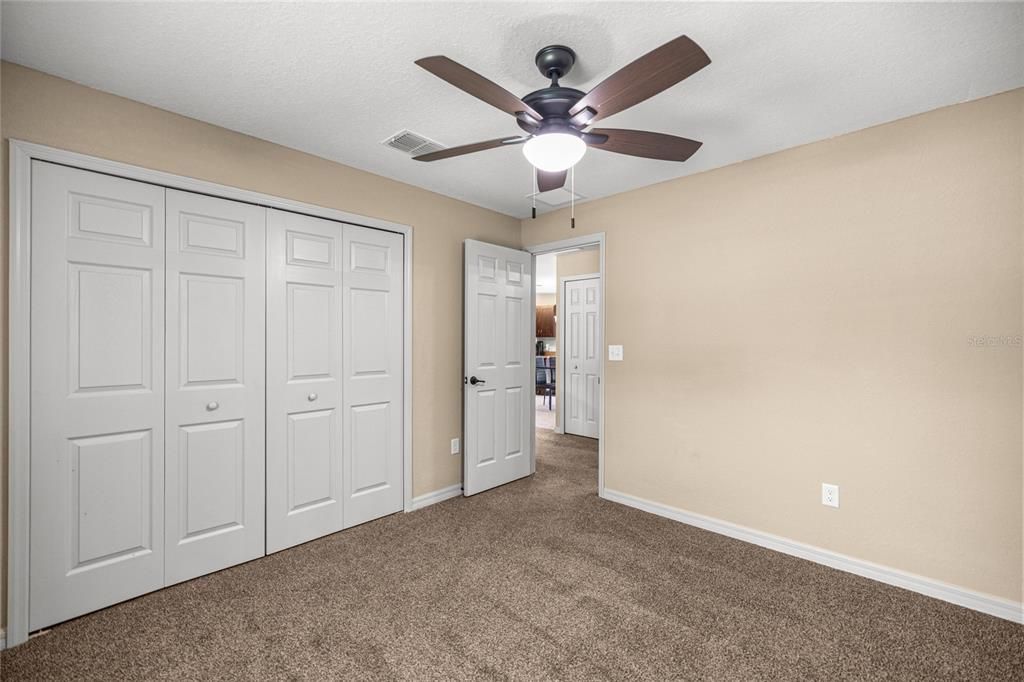 Active With Contract: $255,000 (3 beds, 2 baths, 1335 Square Feet)