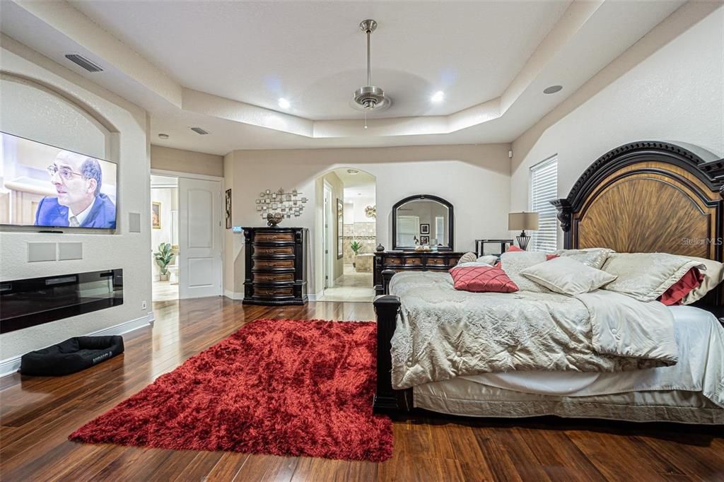 На продажу: $899,000 (4 спален, 3 ванн, 4676 Квадратных фут)