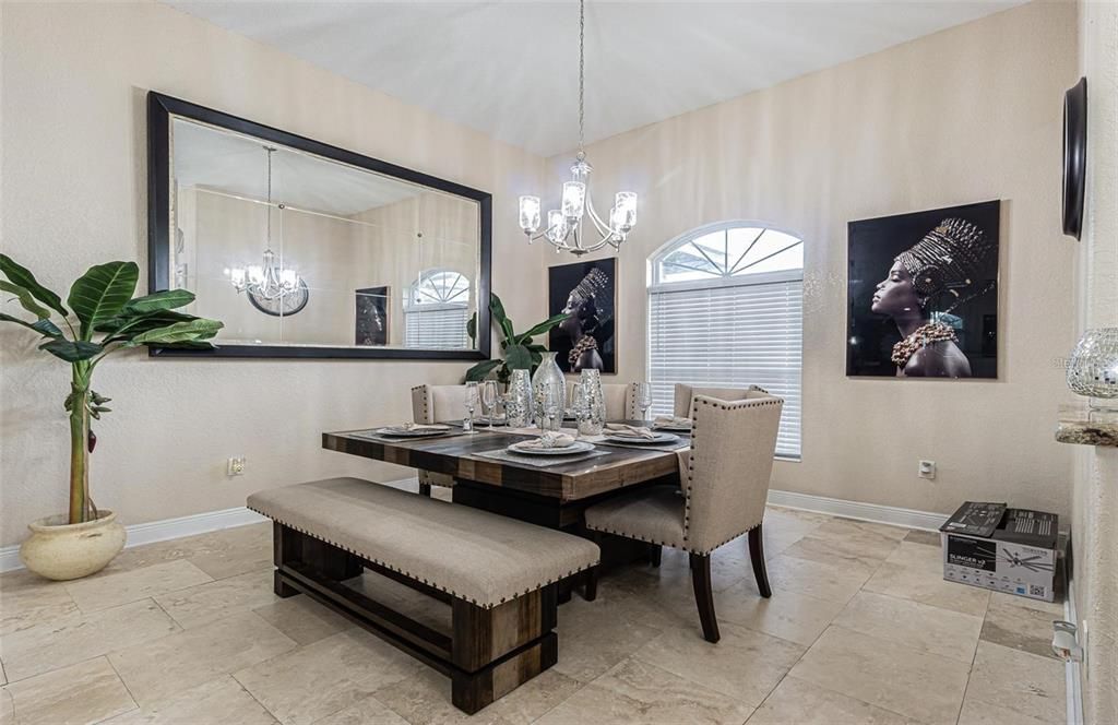 На продажу: $899,000 (4 спален, 3 ванн, 4676 Квадратных фут)