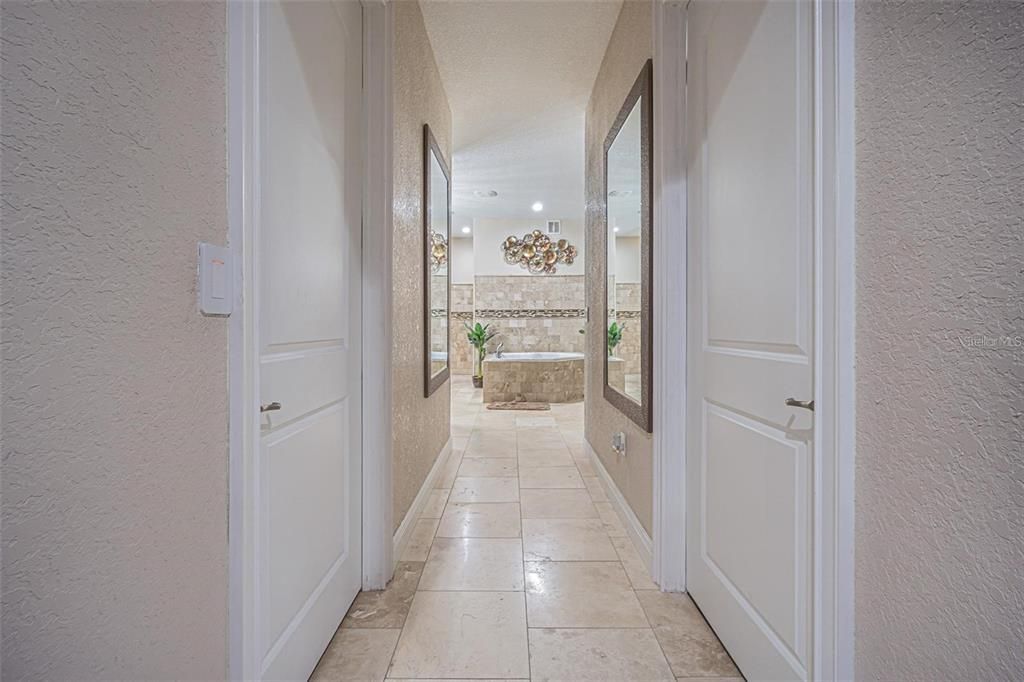 На продажу: $899,000 (4 спален, 3 ванн, 4676 Квадратных фут)