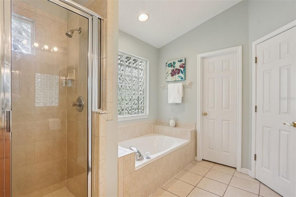 待售: $599,000 (3 贝兹, 2 浴室, 1816 平方英尺)