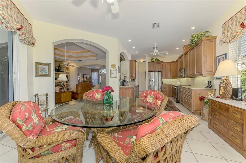 Active With Contract: $449,000 (3 beds, 2 baths, 2309 Square Feet)