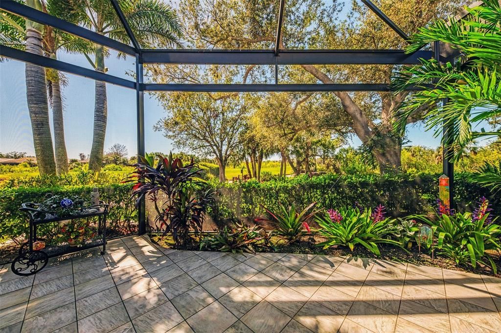 Active With Contract: $449,000 (3 beds, 2 baths, 2309 Square Feet)