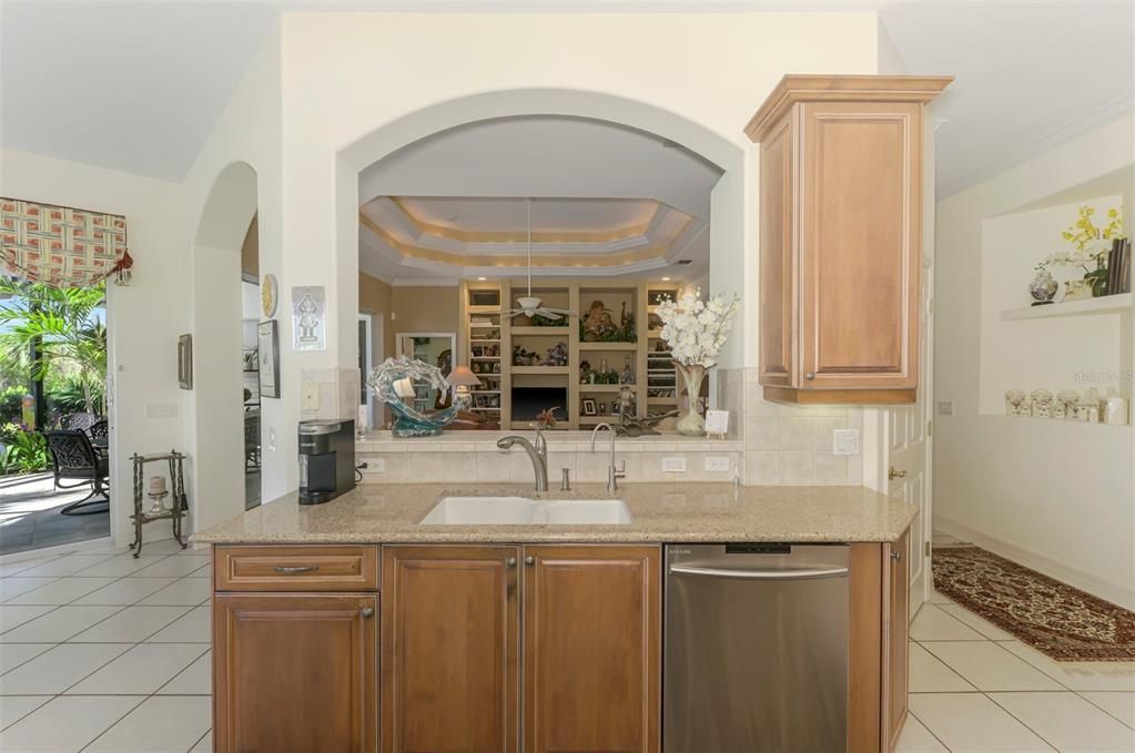 Active With Contract: $449,000 (3 beds, 2 baths, 2309 Square Feet)