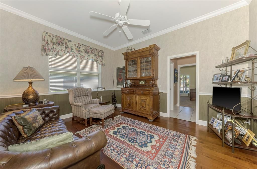 Active With Contract: $449,000 (3 beds, 2 baths, 2309 Square Feet)