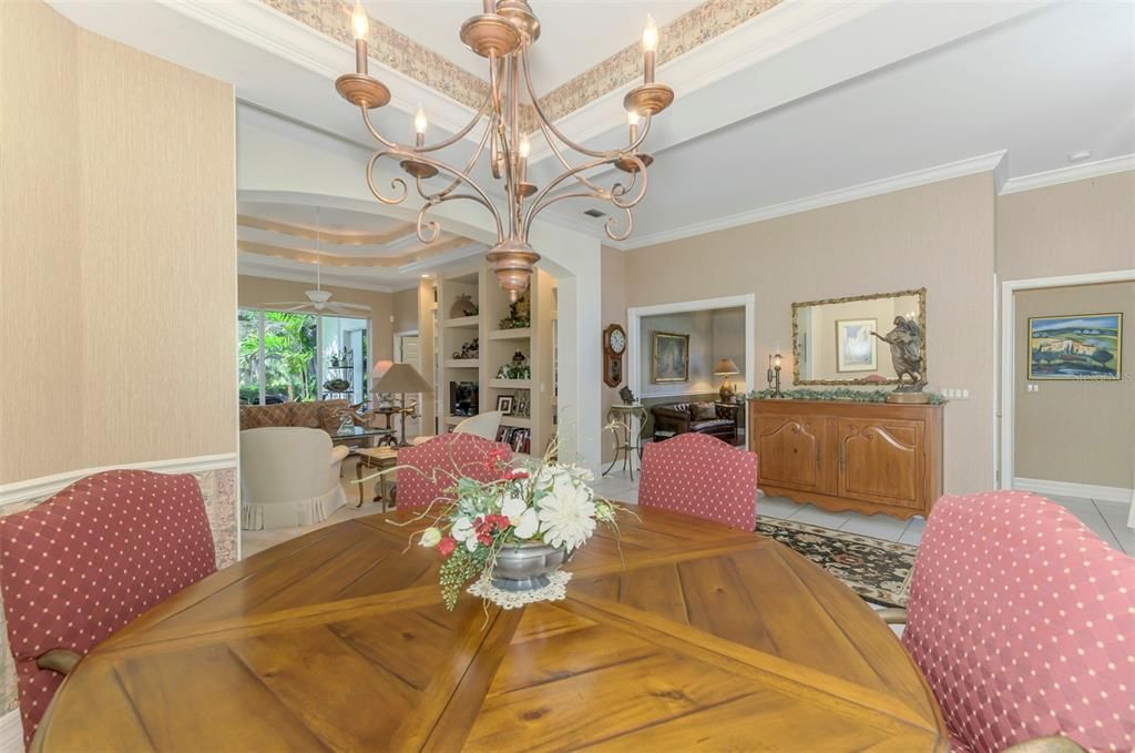 Active With Contract: $449,000 (3 beds, 2 baths, 2309 Square Feet)