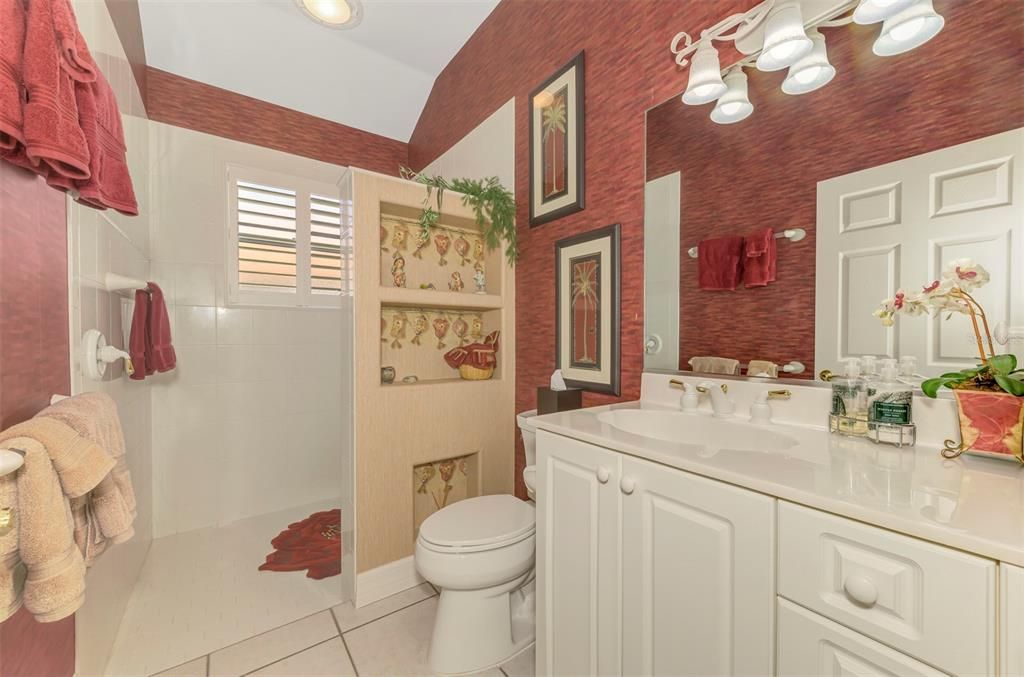 Active With Contract: $449,000 (3 beds, 2 baths, 2309 Square Feet)