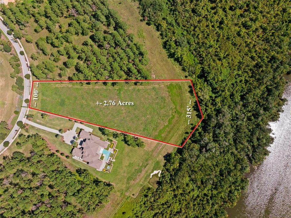 На продажу: $1,399,000 (2.77 acres)