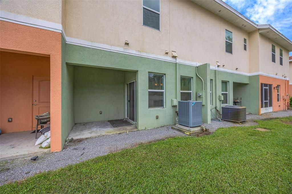 出租: $1,865 (2 贝兹, 2 浴室, 1465 平方英尺)