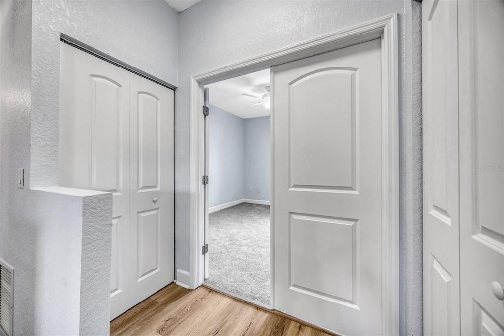 出租: $1,865 (2 贝兹, 2 浴室, 1465 平方英尺)