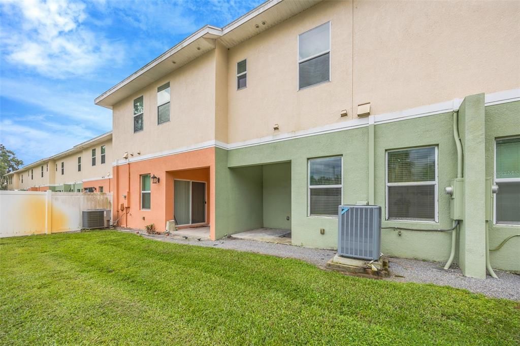 出租: $1,865 (2 贝兹, 2 浴室, 1465 平方英尺)