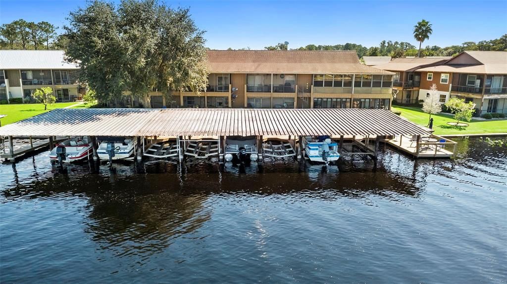 For Sale: $282,500 (2 beds, 2 baths, 1102 Square Feet)