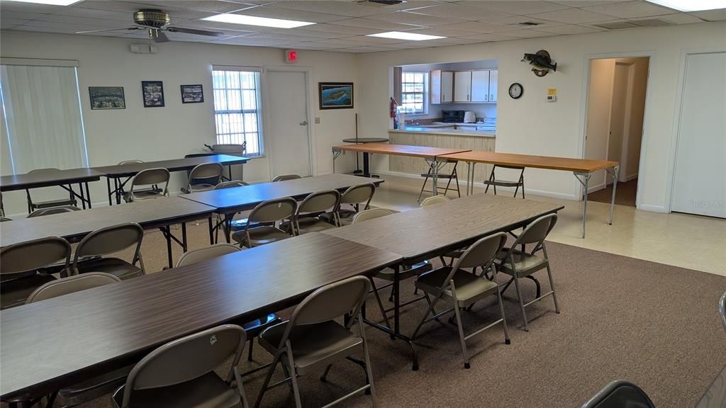 For Sale: $282,500 (2 beds, 2 baths, 1102 Square Feet)