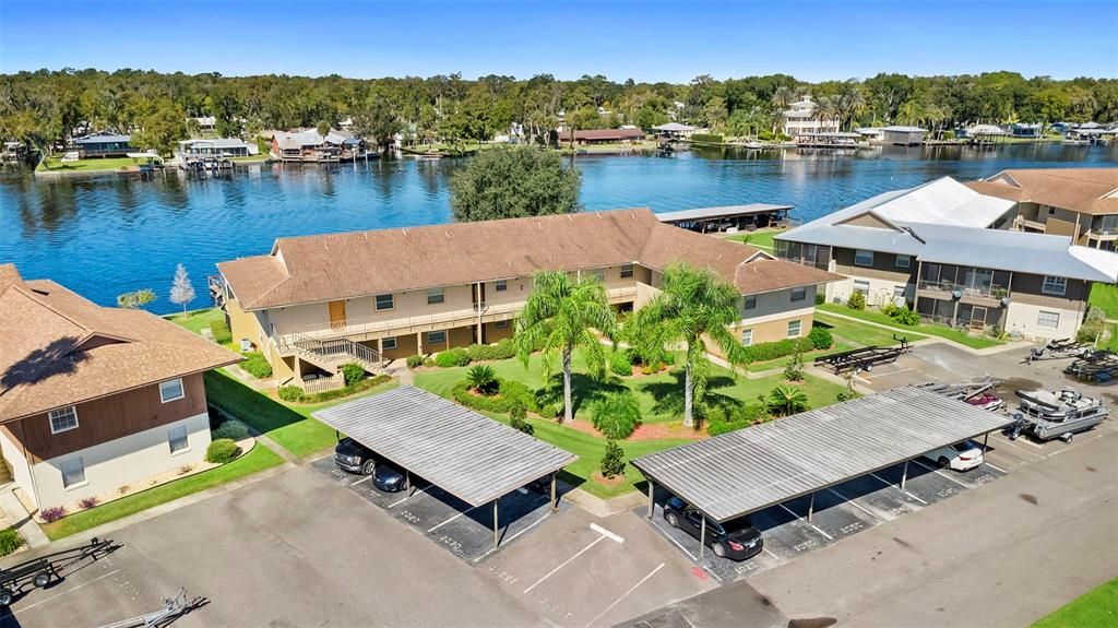 For Sale: $282,500 (2 beds, 2 baths, 1102 Square Feet)