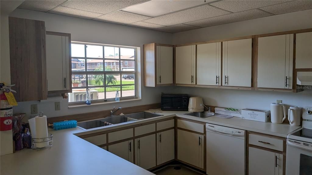 En Venta: $276,000 (2 camas, 2 baños, 1102 Pies cuadrados)