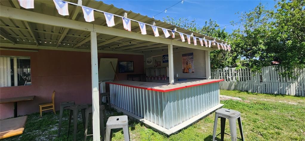 待售: $975,000 (0 贝兹, 0 浴室, 4253 平方英尺)