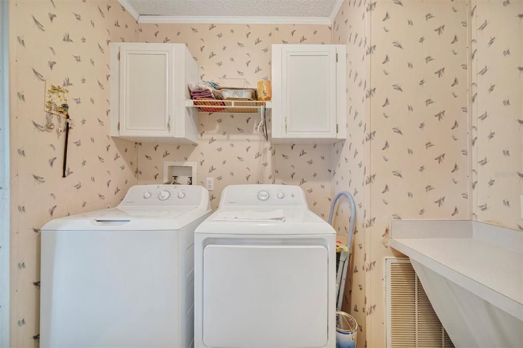 En Venta: $185,000 (3 camas, 2 baños, 1688 Pies cuadrados)