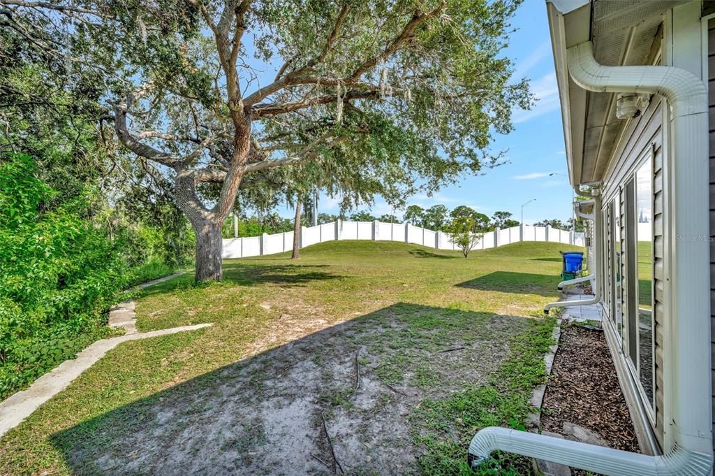 En Venta: $185,000 (3 camas, 2 baños, 1688 Pies cuadrados)