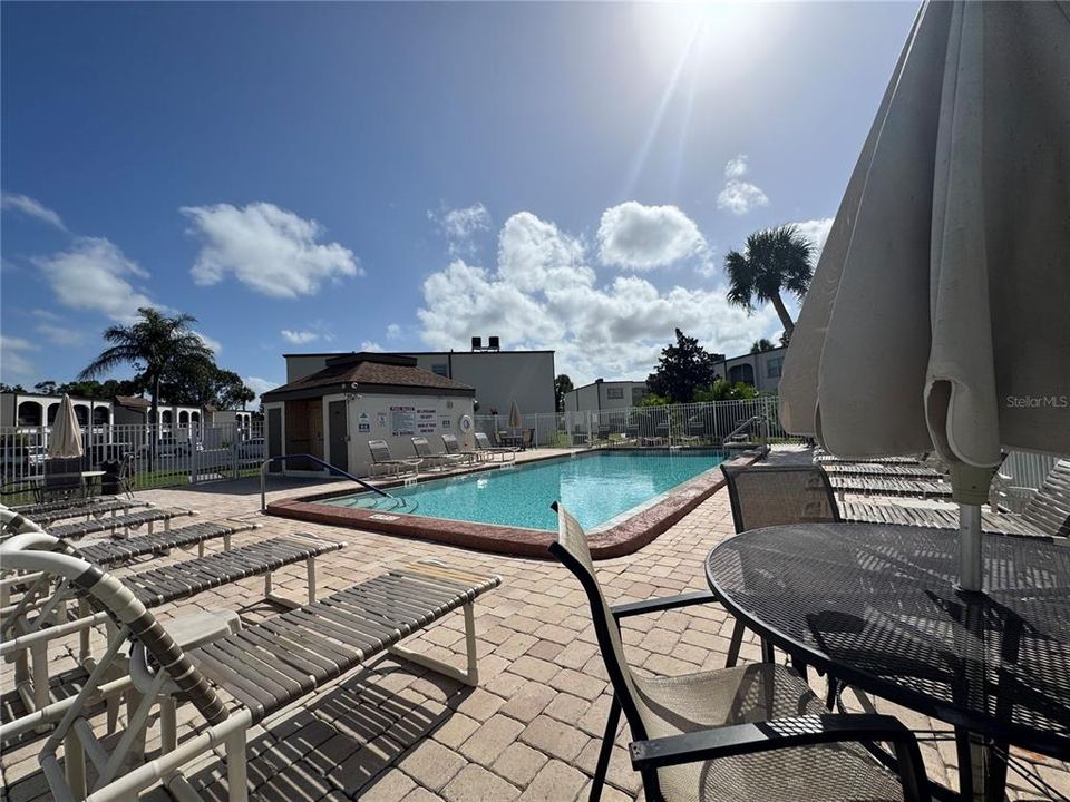 На продажу: $120,000 (1 спален, 1 ванн, 670 Квадратных фут)