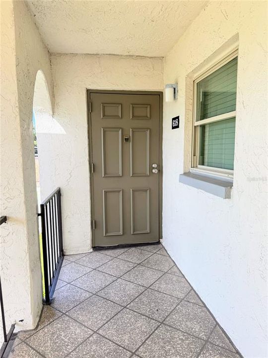 На продажу: $120,000 (1 спален, 1 ванн, 670 Квадратных фут)