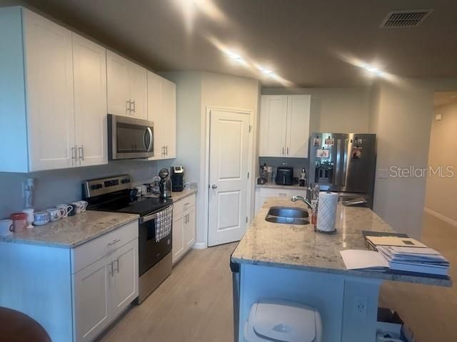 For Sale: $325,000 (3 beds, 2 baths, 1485 Square Feet)