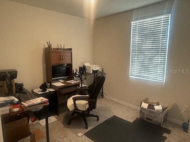 For Sale: $325,000 (3 beds, 2 baths, 1485 Square Feet)