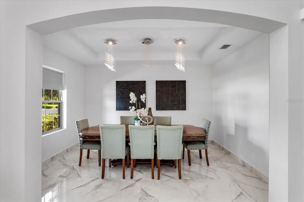 For Sale: $1,095,000 (7 beds, 5 baths, 5106 Square Feet)