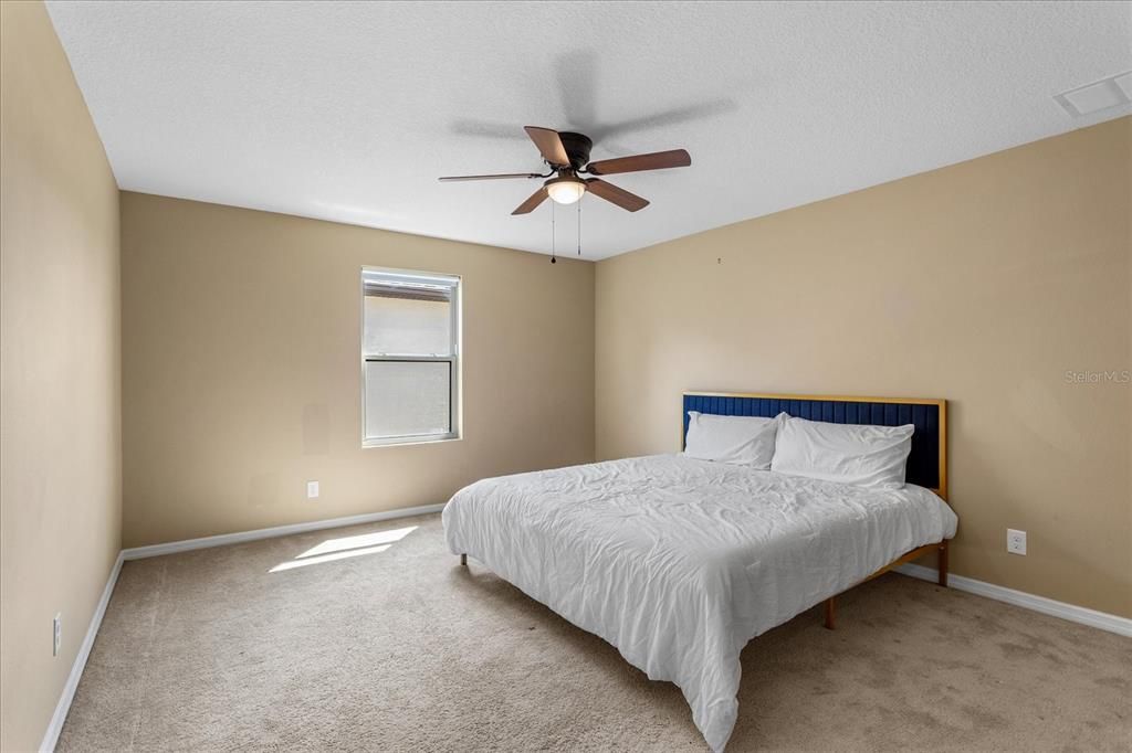 For Sale: $1,095,000 (7 beds, 5 baths, 5106 Square Feet)