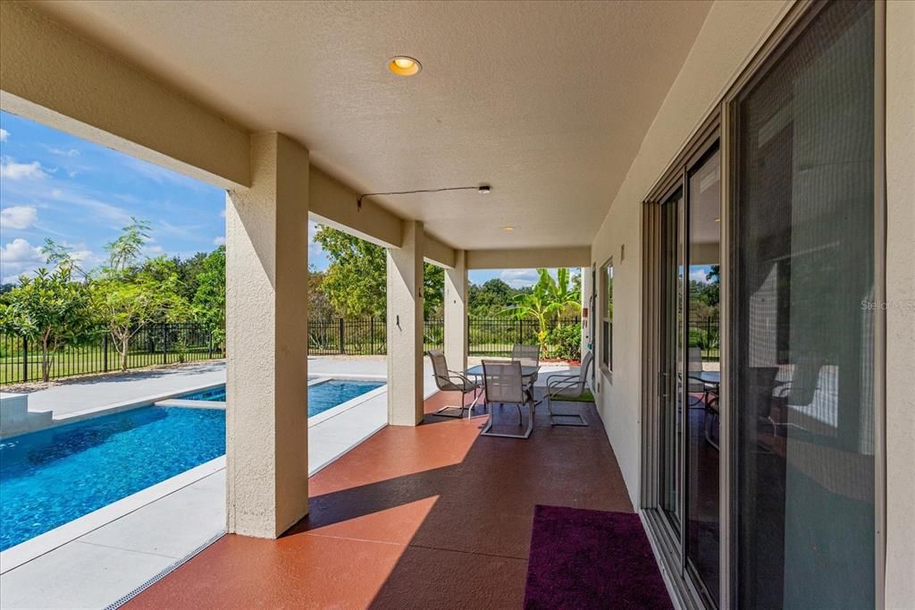 For Sale: $1,095,000 (7 beds, 5 baths, 5106 Square Feet)