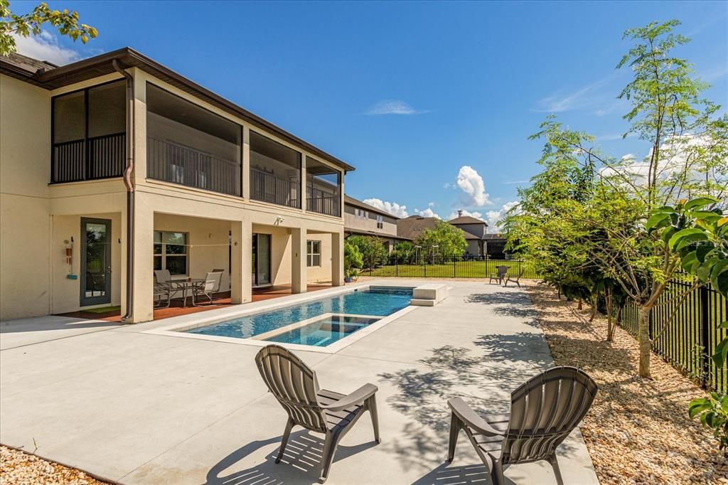 For Sale: $1,095,000 (7 beds, 5 baths, 5106 Square Feet)