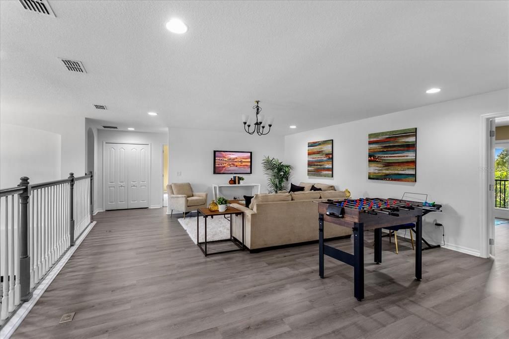 For Sale: $1,095,000 (7 beds, 5 baths, 5106 Square Feet)