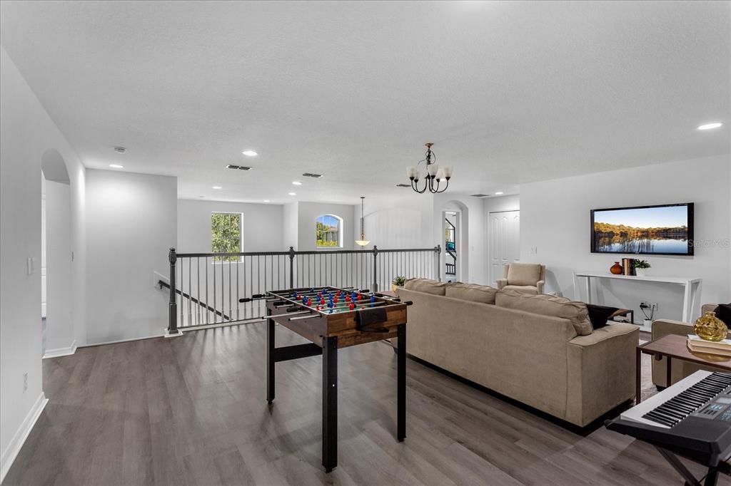 For Sale: $1,095,000 (7 beds, 5 baths, 5106 Square Feet)