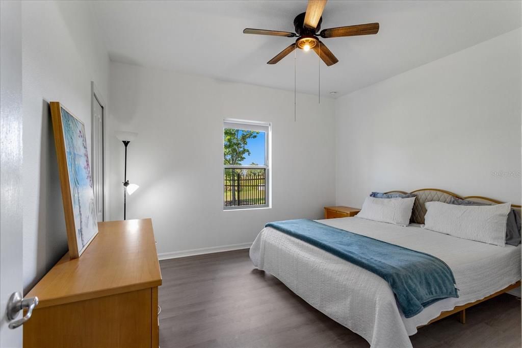 For Sale: $1,095,000 (7 beds, 5 baths, 5106 Square Feet)