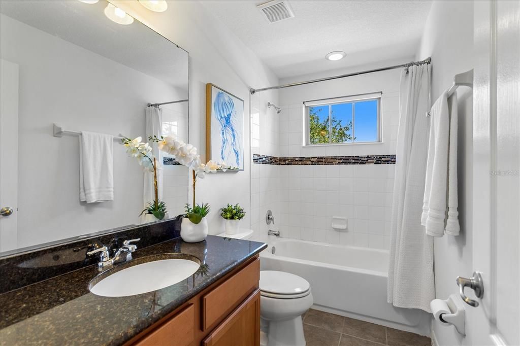 For Sale: $1,095,000 (7 beds, 5 baths, 5106 Square Feet)