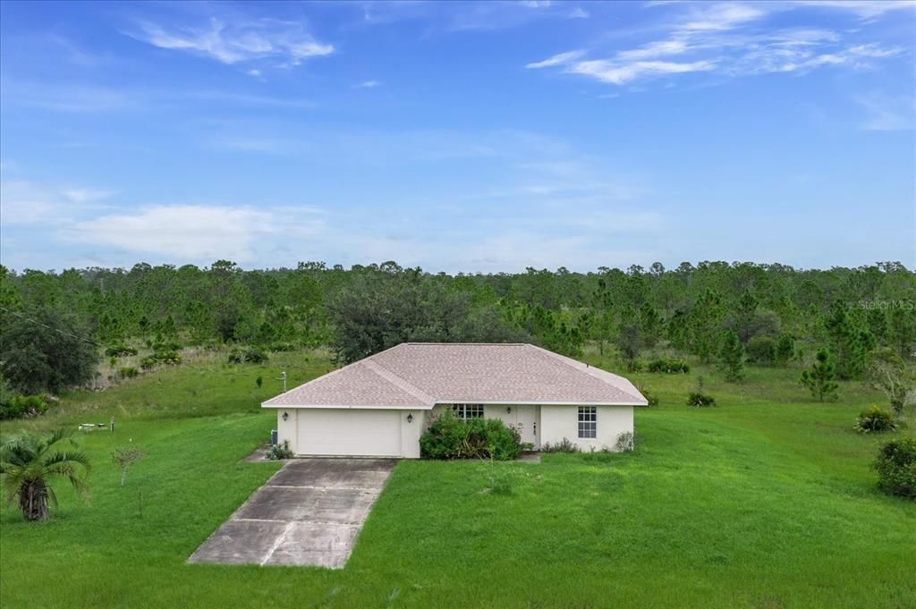 For Sale: $499,900 (3 beds, 2 baths, 1324 Square Feet)