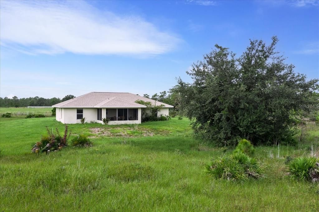 For Sale: $499,900 (3 beds, 2 baths, 1324 Square Feet)